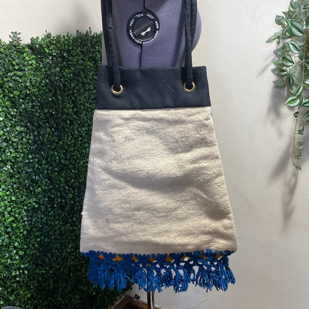 Folklore Olga Fisch Bag View 3